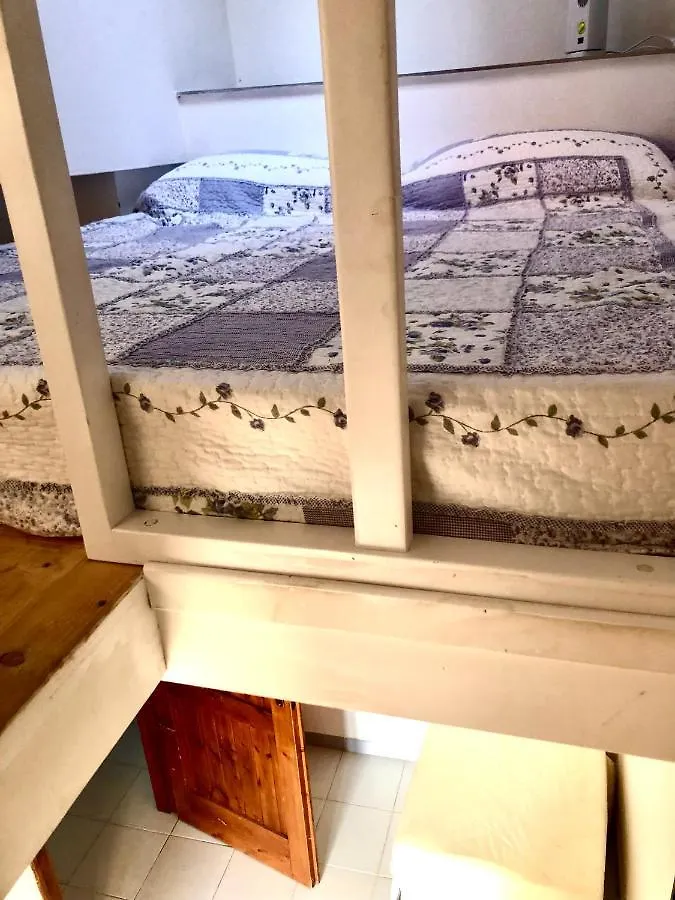 Teodor House Apartman San Teodoro